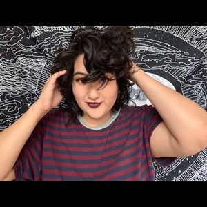 Meet your Posher, Abigail